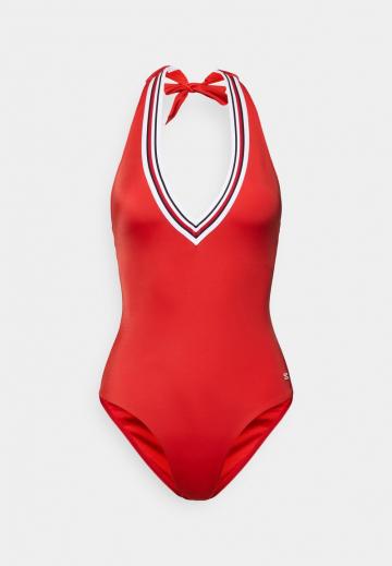 Слитный купальник