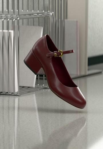 Туфли с ремешком