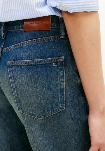 Прямые джинсы