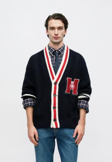 Вязаная кофта