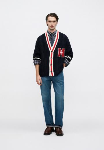 Вязаная кофта