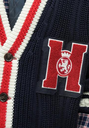 Вязаная кофта