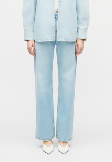 Джинсы бойфренда