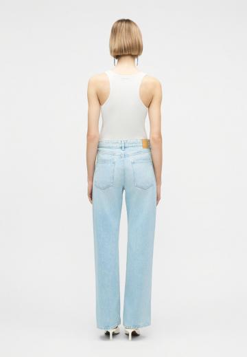 Джинсы бойфренда