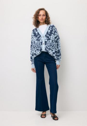 Длинный жилет