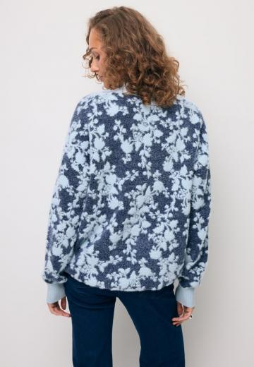 Длинный жилет