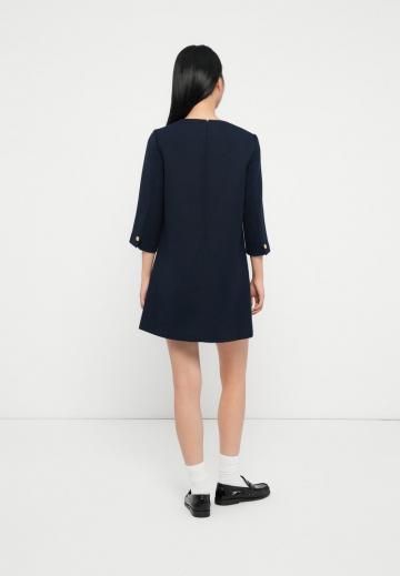 Короткое платье