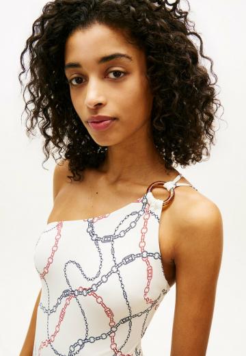 Слитный купальник