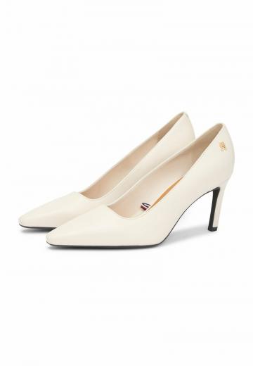 Туфли на высоком каблуке