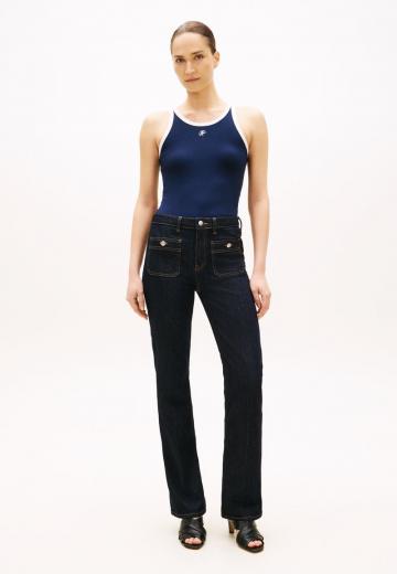 Прямые джинсы