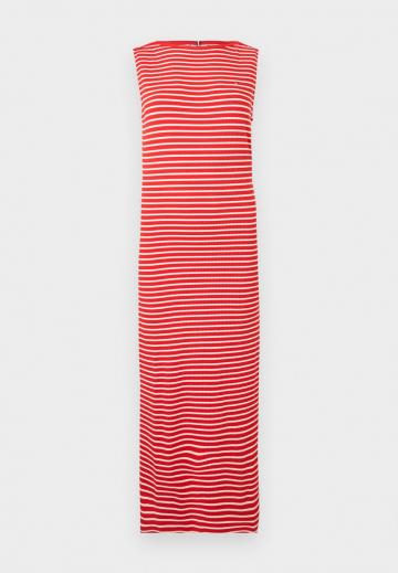 Пляжное платье