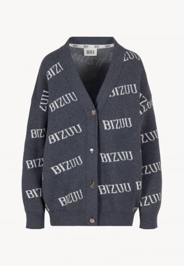 Длинный жилет