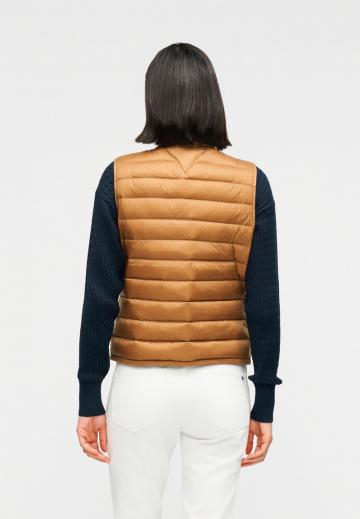 Стеганый жилет