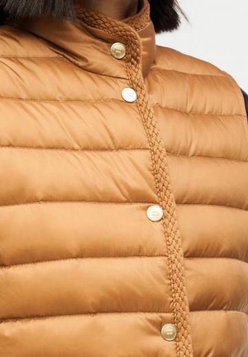 Стеганый жилет