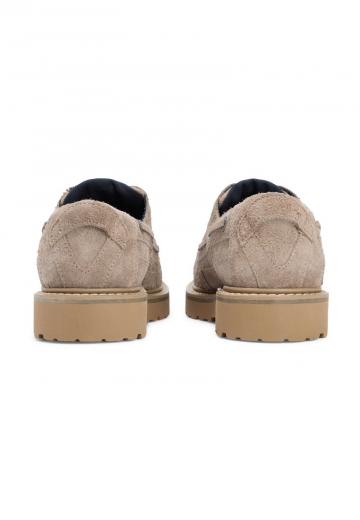 Ботинки на шнуровке