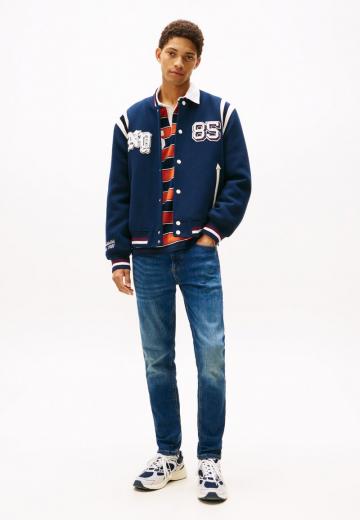 Узкие джинсы