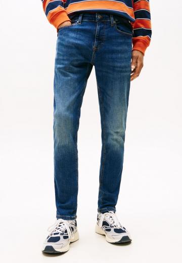 Узкие джинсы