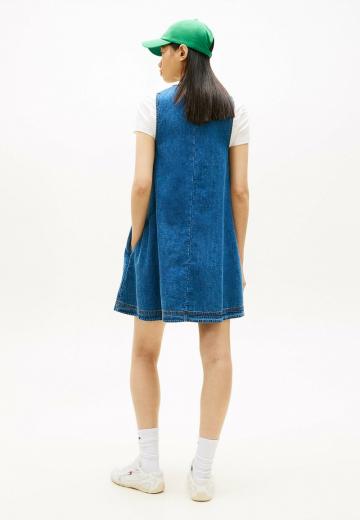 Джинсовый комбинезон