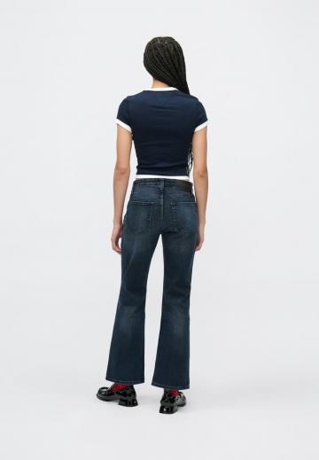 Клешеные брюки