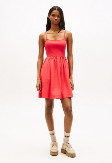 Короткое платье