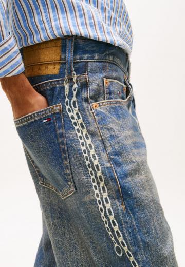 Прямые джинсы