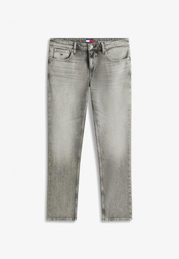 Узкие джинсы