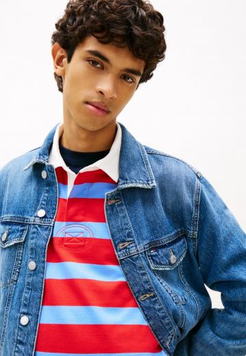 Джинсовая куртка