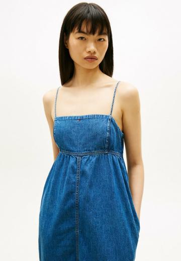 Джинсовый комбинезон