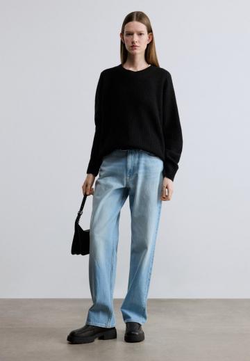 Прямые джинсы