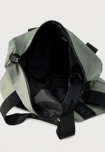 Спортивная сумка