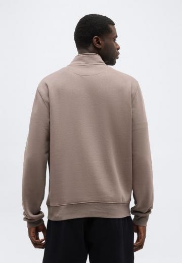 Спортивная кофта