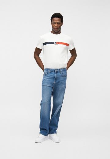 Прямые джинсы