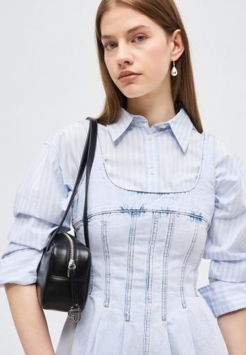 Джинсовый комбинезон