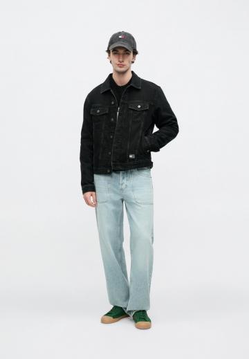 Джинсовая куртка