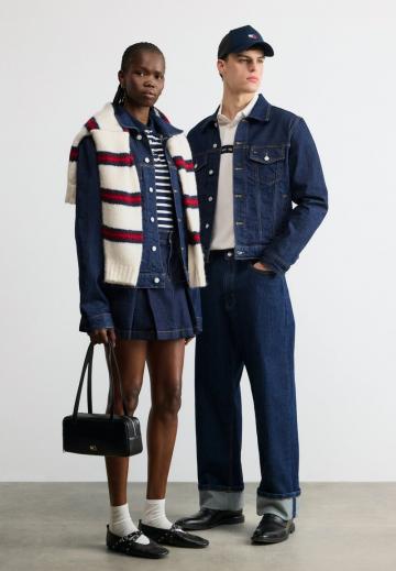 Джинсовая куртка