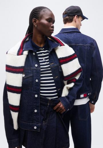 Джинсовая куртка