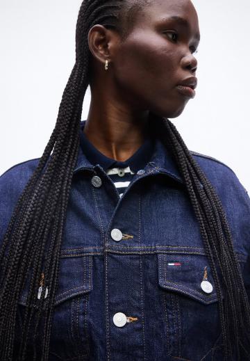 Джинсовая куртка