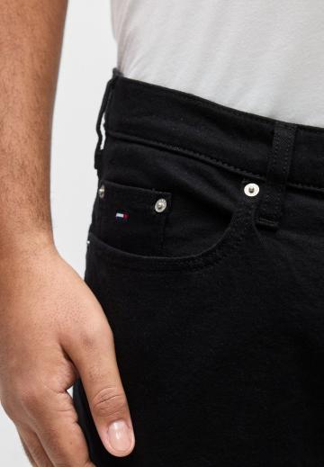 Узкие джинсы