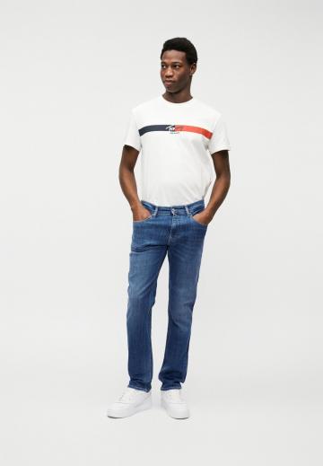 Узкие джинсы