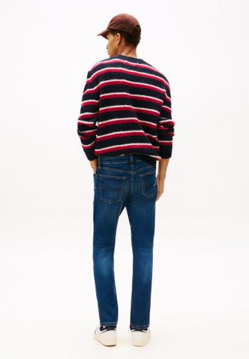 Узкие джинсы