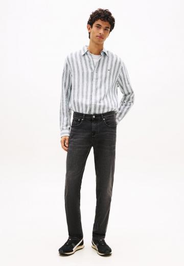 Узкие джинсы