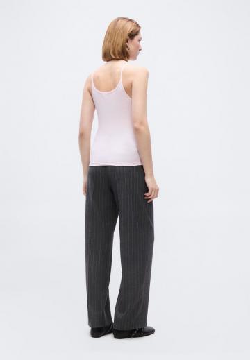 Топ на бретельках