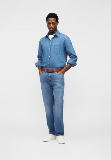 Прямые джинсы