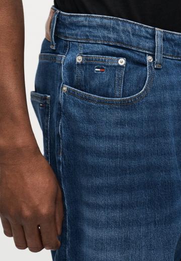 Свободные джинсы