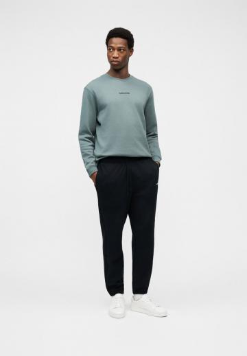 Спортивная кофта