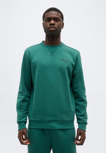 Спортивная кофта