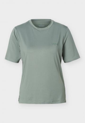 Спортивная майка