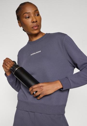 Спортивная толстовка