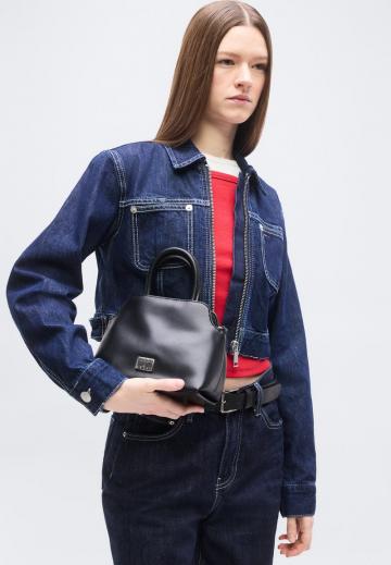 Короткая куртка