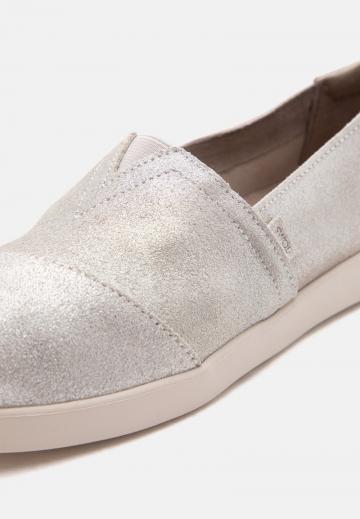 Полуботинки